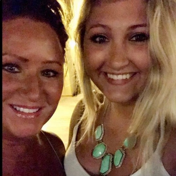 Meet your Posher, Amy - Picture 7 of 8